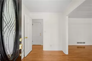 840 Hickory Dr SW, Marietta, GA 30064 - Photo 2