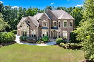 2457 Treehaven Dr, Snellville, GA 30078 - Photo 2