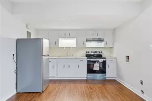 1071 Oakland Ave SE, Conyers, GA 30012 - Photo 18