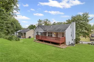 817 Revena Dr, Austell, GA 30168 - Photo 32