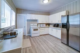 9 Aubrey St, Cartersville, GA 30120 - Photo 8