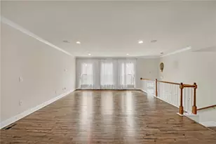 860 Stonehill Ln, Atlanta, GA 30324 - Photo 8