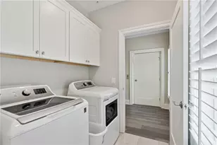 8255 Main St, Woodstock, GA 30188 - Photo 36