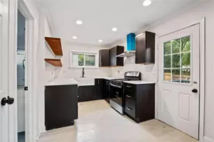 2735 Defoors Ferry Rd, Atlanta, GA 30318 - Photo 6