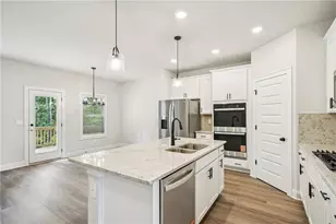 7228 Baritone Blvd, Fairburn, GA 30213 - Photo 8