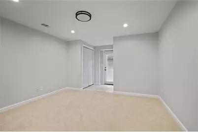 5860 Riverwood Drive, Atlanta, GA 30328 - Photo 36