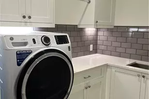 106 Spring St, Gainesville, GA 30501 - Photo 10