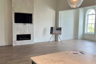 106 Spring St, Gainesville, GA 30501 - Photo 14