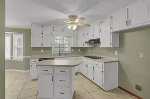 125 Bridget Dr, Hampton, GA 30228 - Photo 8