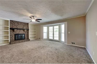 2990 Mountain Trace NE, Roswell, GA 30075 - Photo 2