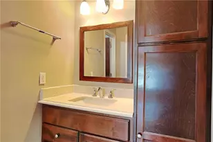 2990 Mountain Trace NE, Roswell, GA 30075 - Photo 12