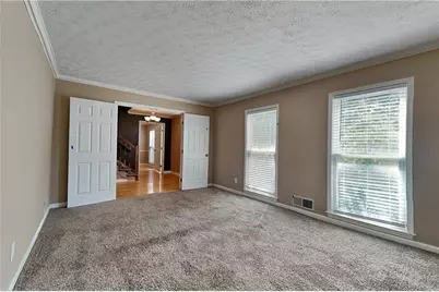 2990 Mountain Trace NE, Roswell, GA 30075 - Photo 4