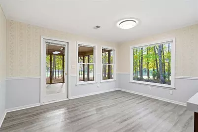 5573 Fallsbrook Trace NW, Acworth, GA 30101 - Photo 12