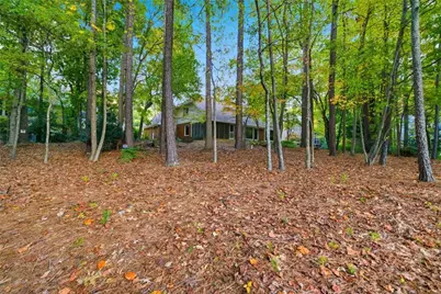 5573 Fallsbrook Trace NW, Acworth, GA 30101 - Photo 34