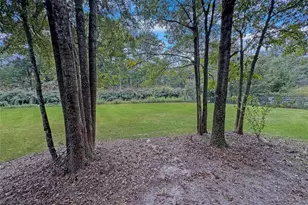 274 Bowden Rd, Ellenwood, GA 30294 - Photo 6