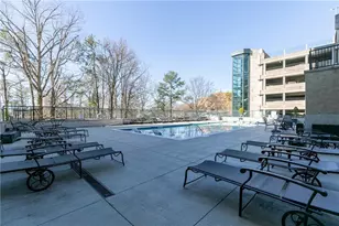 3040 Peachtree Rd NW, Atlanta, GA 30305 - Photo 28