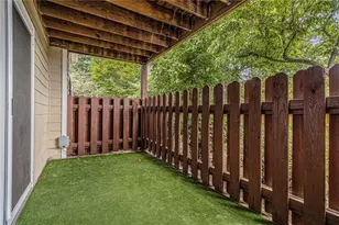 502 Brighton Point, Atlanta, GA 30328 - Photo 22