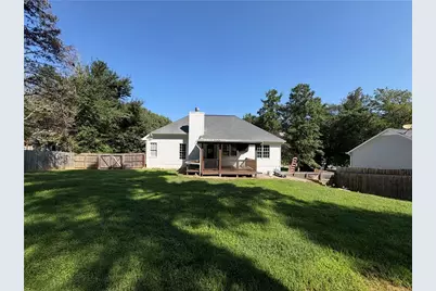 180 Blacks Mill Trace E, Dawsonville, GA 30534 - Photo 4