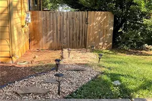 19 Moury Ave, Atlanta, GA 30315 - Photo 8