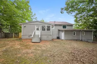 5295 Kelleys Mill Cir, Stone Mountain, GA 30088 - Photo 16