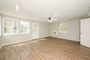 5295 Kelleys Mill Cir, Stone Mountain, GA 30088 - Photo 8