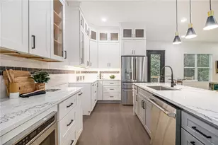 606 Church St NW, Atlanta, GA 30318 - Photo 10