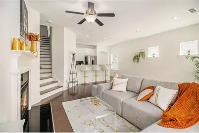 1884 Plainsboro, Lithonia, GA 30058 - Photo 6