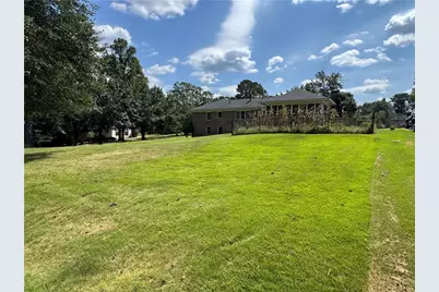 1709 Elizabeth Court SW, Conyers, GA 30094 - Photo 14