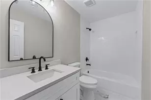 105 Creek View Dr, Hoschton, GA 30548 - Photo 28