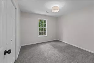 105 Creek View Dr, Hoschton, GA 30548 - Photo 16