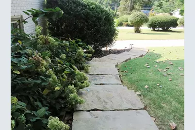 203 Angla Drive SE, Smyrna, GA 30082 - Photo 8