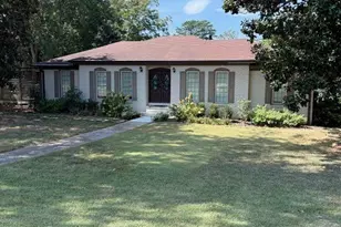 203 Angla Dr SE, Smyrna, GA 30082 - Photo 2