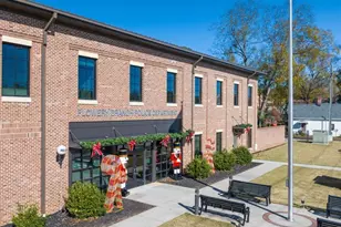 6749 Leigh St, Flowery Branch, GA 30542 - Photo 124