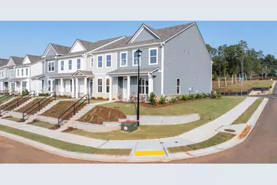 6749 Leigh Street, Flowery Branch, GA 30542 - Photo 4