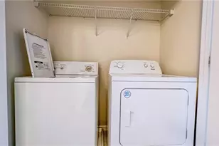 11065 Brunson Dr, Duluth, GA 30097 - Photo 36