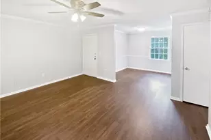 53 Monet Ct NW, Atlanta, GA 30327 - Photo 10