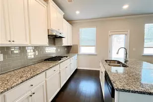 461 Paxton LN, Jefferson, GA 30549 - Photo 4