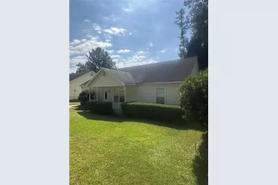 9127 Clubhouse Drive, Riverdale, GA 30274 - Photo 2