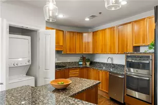 2881 Peachtree Rd NE, Atlanta, GA 30305 - Photo 26