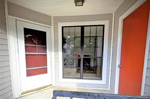 590 Windchase Ln, Stone Mountain, GA 30083 - Photo 2