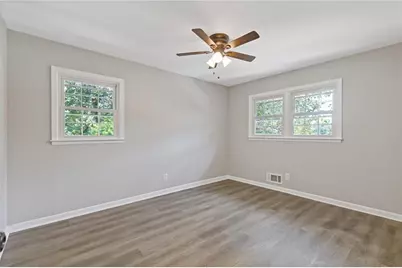 551 Briggs Circle SW, Lilburn, GA 30047 - Photo 16