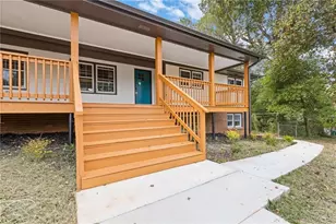 551 Briggs Cir SW, Lilburn, GA 30047 - Photo 4