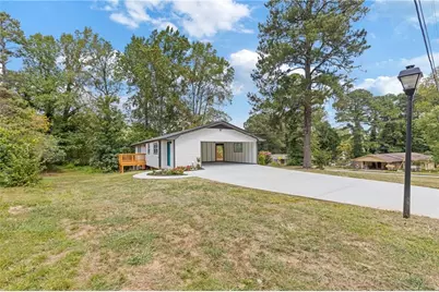 551 Briggs Circle SW, Lilburn, GA 30047 - Photo 32