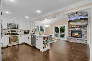 2735 Skyland Dr NE, Atlanta, GA 30319 - Photo 8