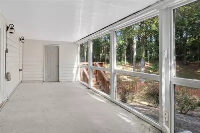 2735 Skyland Drive NE, Atlanta, GA 30319 - Photo 32