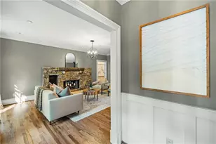 2813 W Roxboro Rd NE, Atlanta, GA 30324 - Photo 8