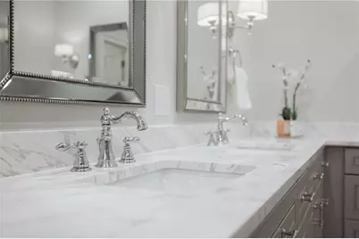 2813 W Roxboro Road NE, Atlanta, GA 30324 - Photo 48