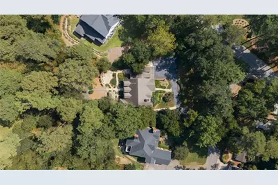 2813 W Roxboro Road NE, Atlanta, GA 30324 - Photo 112