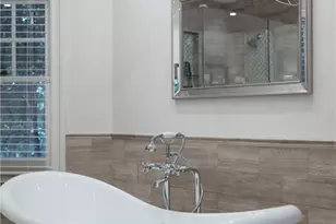 2813 W Roxboro Rd NE, Atlanta, GA 30324 - Photo 46