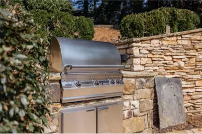 2813 W Roxboro Road NE, Atlanta, GA 30324 - Photo 102